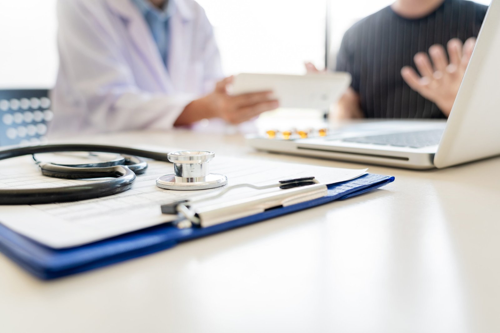 Eternal Health Solutions - doctor patient consultation